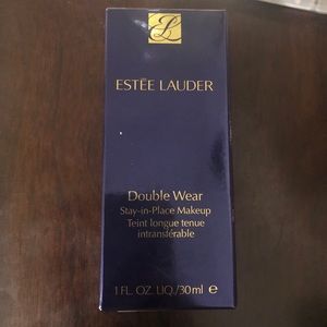 NEW! Estée Lauder Double Wear